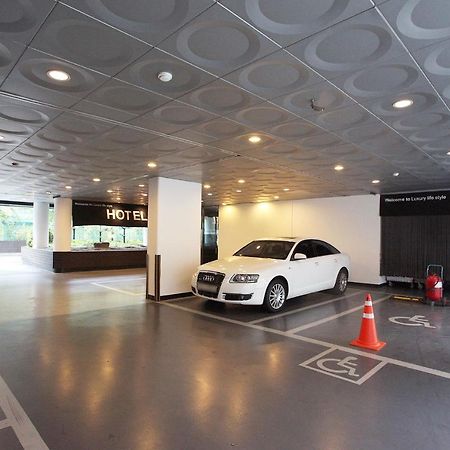 Yeongdeungpo Lifestyle F Hotel Seúl Exterior foto