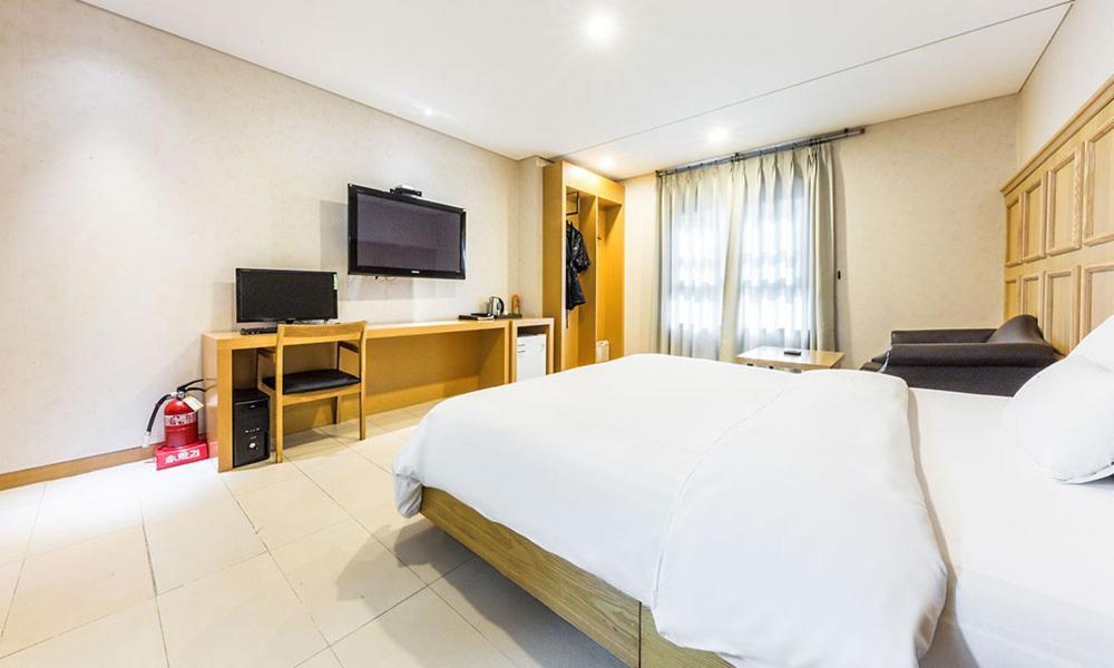Yeongdeungpo Lifestyle F Hotel Seúl Exterior foto
